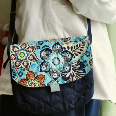 Two-compartment fabric shoulder bag
