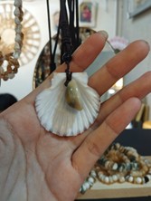 Vòng Cổ Vỏ Sò Điệp & Ốc Sứ