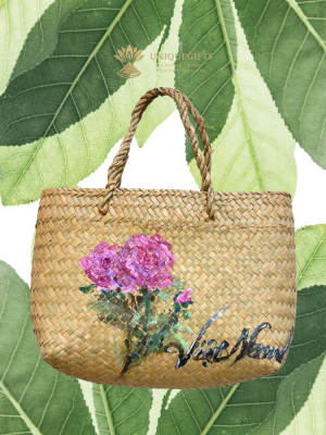 Hand-painted seagrass bag 1