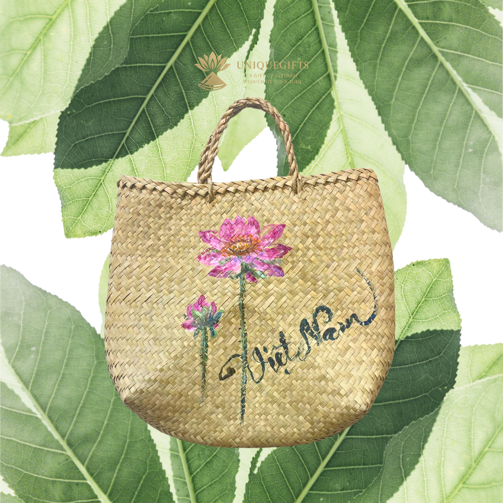 Hand-painted seagrass bag 8 Hand-painted seagrass bag 7